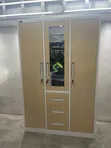 Kabati la Nguo la Kisasa la Milango 3, Chuma na Mbao - 2