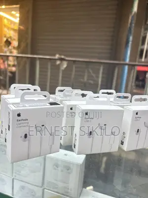 Apple EarPods Type-C & Lightning