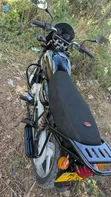 New Bajaj Boxer 125 2026 Black - 4