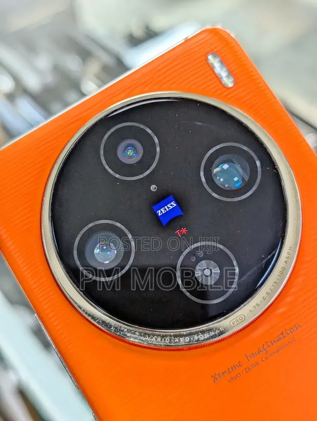 Vivo X100 Pro 1TB Used - Clean As New - 1