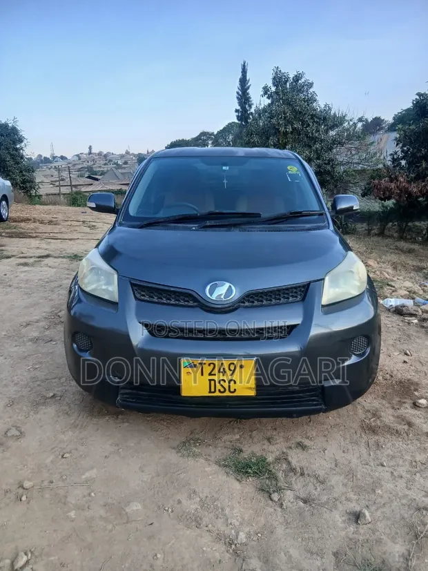Toyota IST 2007 Kijivu - 1