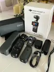 DJI Osmo Pocket 3 Creator Combo - 1