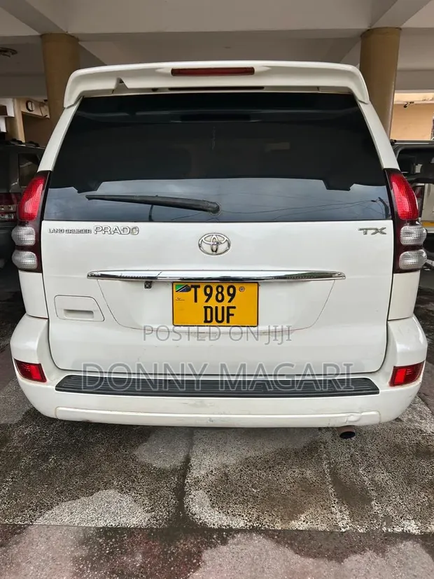 Toyota Land Cruiser Prado 2006 White - 1