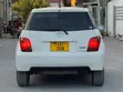 Toyota IST 2004 Nyeupe - 3
