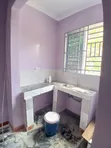 Ghorofa ya Vyumba 5 Iliyopambwa kwa Uuzaji Allen Estate, Maili Mmoja - 2