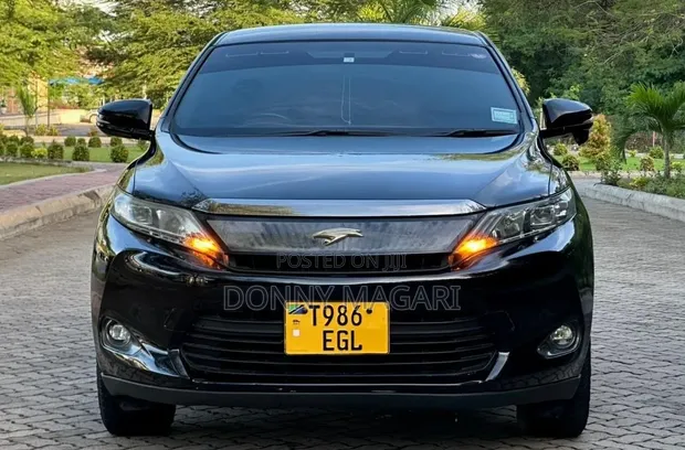 Toyota Harrier 2015 Nyeusi - 1