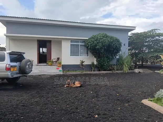 Nyumba ya Vyumba 2 vya Kulala yenye Samani kwa Ajili ya Kukodisha Gomba Estate, Nduruma - 1