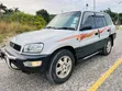 Toyota RAV4 2004 Nyeupe - 3