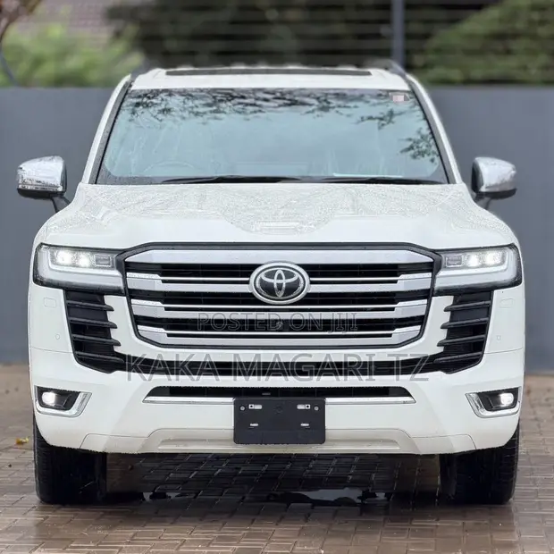 Toyota Land Cruiser LC300 Sahara ZX 2024 - 1