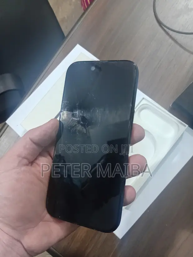 Apple iPhone Air 256GB Mpya Nyeusi - 1