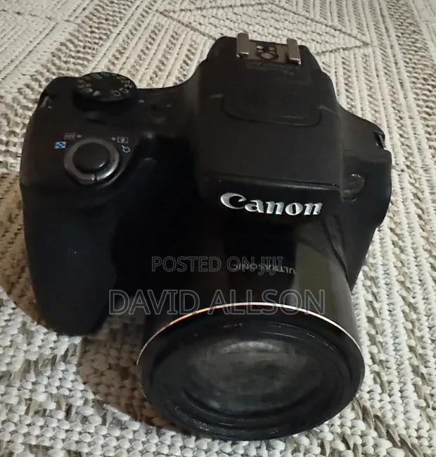 Kamera ya Digital Canon EOS 750D - 1