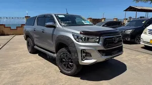 Toyota Hilux Revo Double Cab Diesel 2.4 AWD 2018 Silver