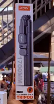 UPOH U-P10s/U-P10d LCD Selfie Stick Tripod - 2