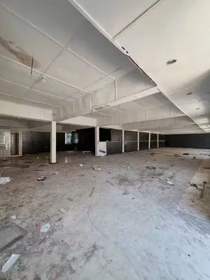 Ghorofa ya Maghala 250 SQM kwa Ajili ya Kukodisha - Mikocheni