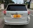 Toyota Vanguard 2012 Nyeupe - 3