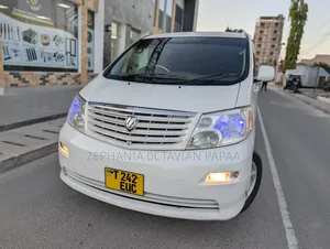 Toyota Alphard 2007 Nyeupe
