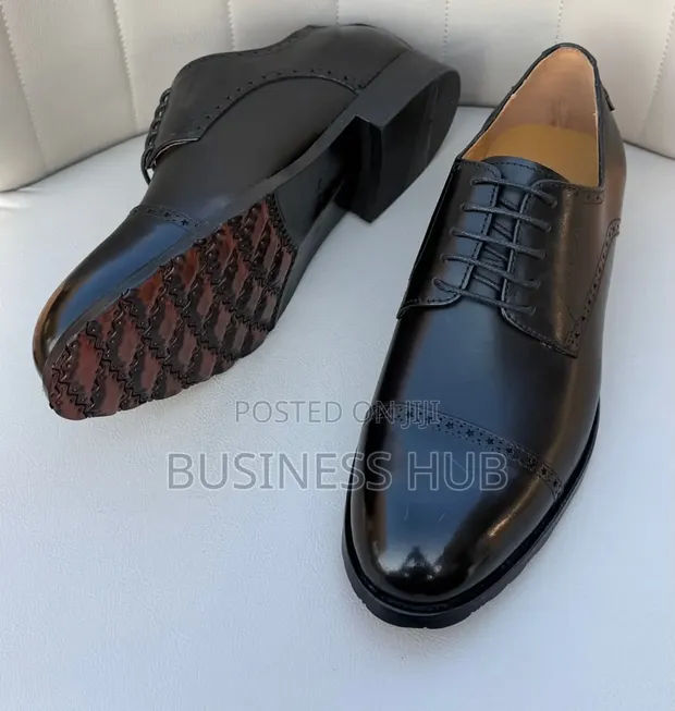 Official Quality Men's Moccasin Shoes - 1
