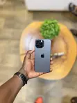 Apple iPhone 16 Pro 128GB Nyeusi - 3