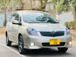 Toyota Corolla Spacio 2004 Gold - 1