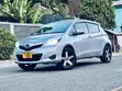 Toyota Vitz 2012 Nyeupe - 2