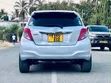 Toyota Vitz 2012 Nyeupe - 4