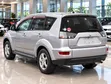 Mitsubishi Outlander XLS 2010 Nyeupe - 3