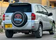 Toyota RAV4 2004 Nyeupe - 5