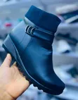 Viatu vya Ankle vya Zara Nyeusi na Mkanda wa Buckle wa Rhinestone - 1