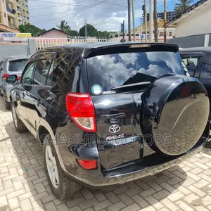 Toyota RAV4 2008 Nyeusi