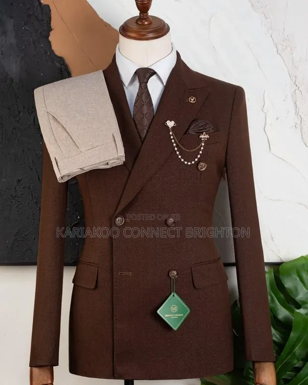 Suti ya Marco Lorenzo Brown Double-Breasted na Tai & Lapel Pin - 1