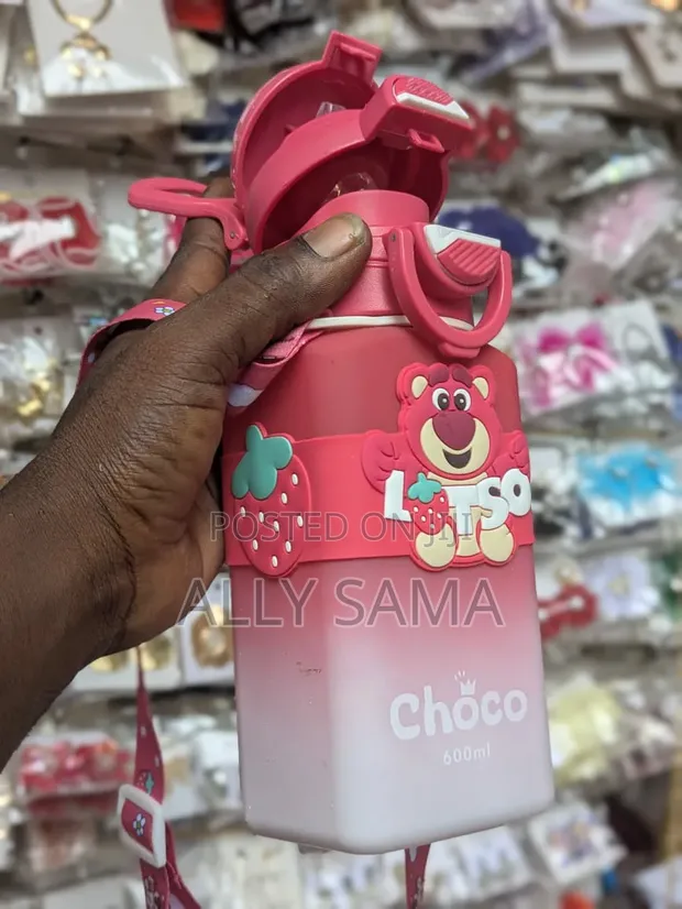 Chupa ya Maji ya Plastiki kwa Watoto - Nyekundu - 1