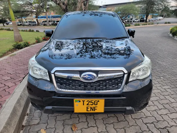 Subaru Forester 2014 Black - 1