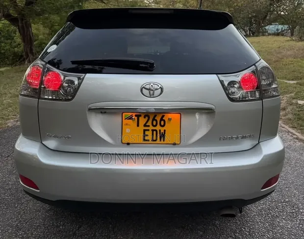 Toyota Harrier 2007 Silver - 1