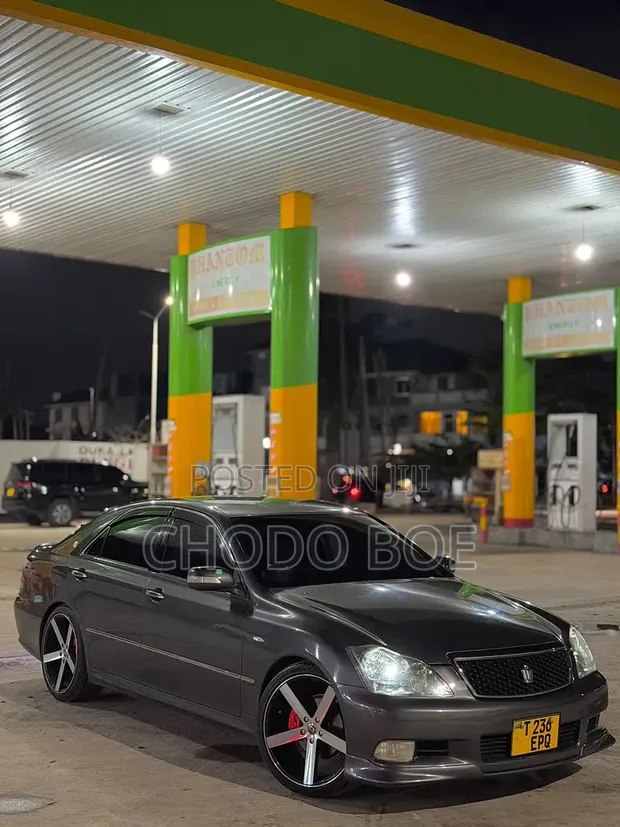 Toyota Crown Athlete 2007 Gray - 1