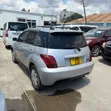 Toyota IST 2004 Nyeupe - 3