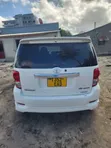 Toyota Corolla Rumion 2009 White - 2