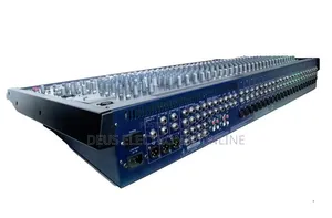 Yamaha Channel 32 Mixer ya Muziki
