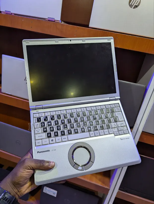 Laptop Panasonic Toughbook CF-SX2 - Intel Core i5, 8GB RAM, 128GB SSD - 1