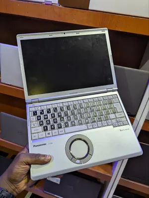 Laptop Panasonic Toughbook CF-SX2 - Intel Core i5, 8GB RAM, 128GB SSD