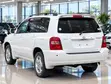 Toyota Kluger V 2001 Nyeupe - 4