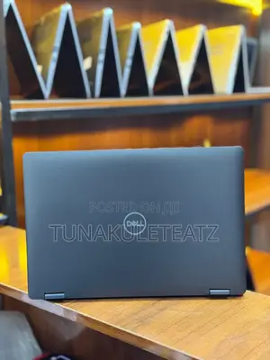 Dell Latitude 5300 2-in-1 Laptop 16GB RAM, 256GB SSD