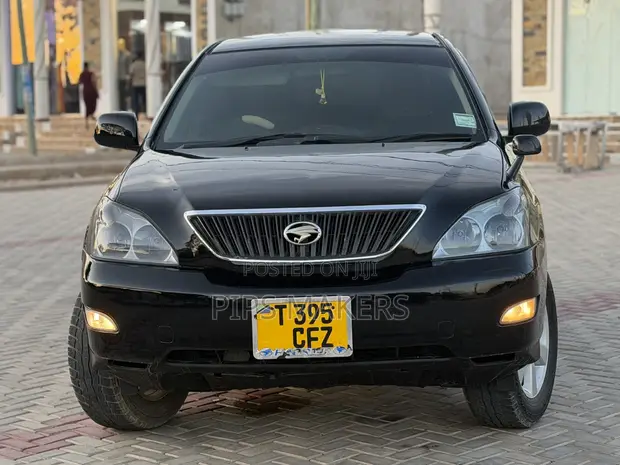 Toyota Harrier 2004 Black - 1