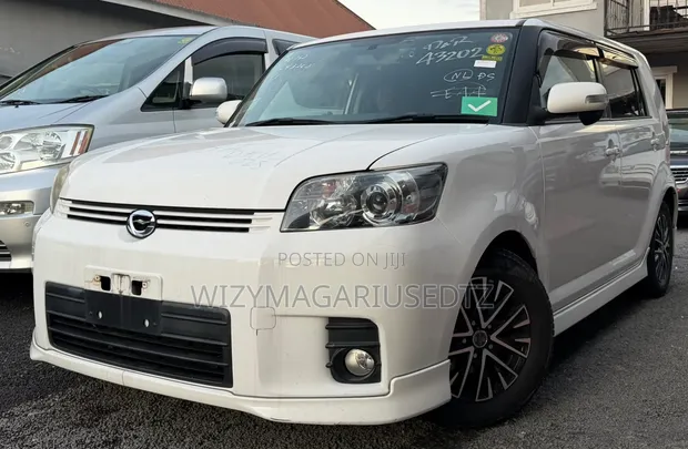 Toyota Corolla Rumion 1.5 Hatchback 2009 - 1
