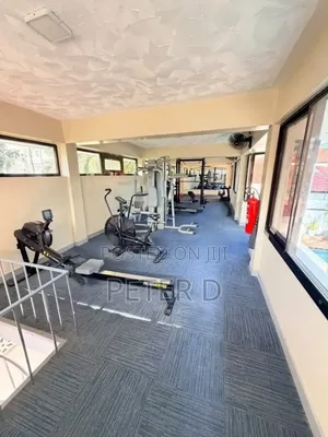 Ghorofa ya Vyumba 3 vya Kulala na Samani za Kufunga kwa Ajili ya Kupangisha Masaki