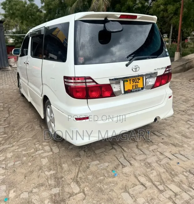 Toyota Alphard 2007 White - 1