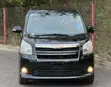 Toyota Noah 2009 Nyeusi - 1