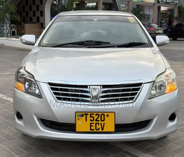 Toyota Premio 2009 Silver - 1