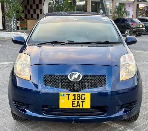 Toyota Vitz 2009 Bluu - 1