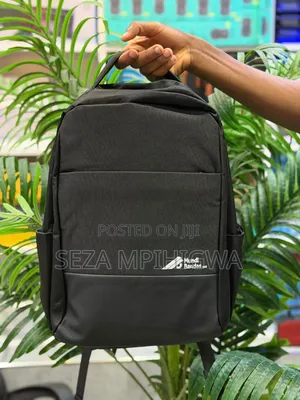 Laptop Backpack (Mundi Bandas) - Durable Bag for Laptop and Travel