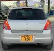 Suzuki Swift 2009 Silver - 2